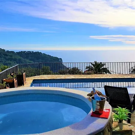 Canyelles Villa Lloret de Mar