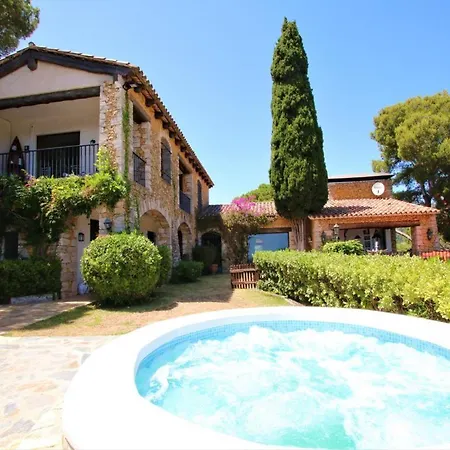 Villa Canyelles Lloret de Mar